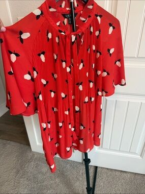 Lauren Ralph Lauren Red Pleated Floral Tie-Neck Blouse